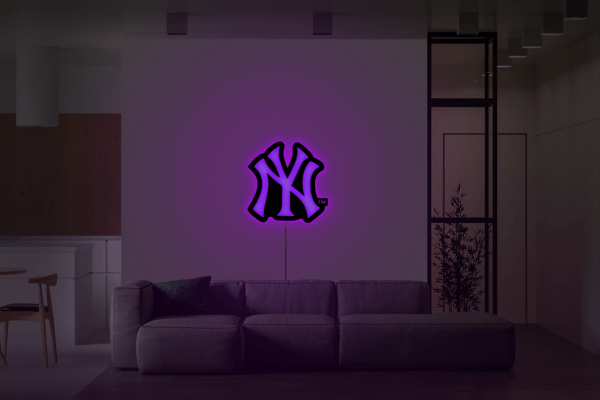 New York Yankees - Image 3